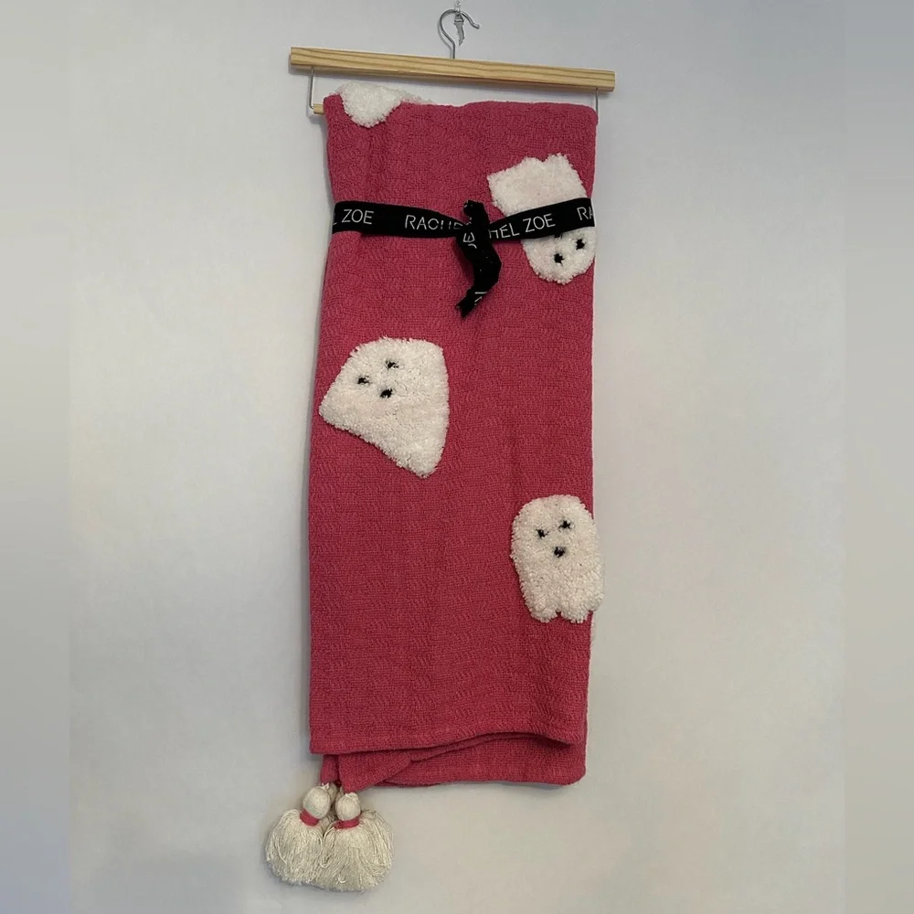 NWT Rachel Zoe Halloween Throw Blanket Pink w Tufted Ghosts Tassel Cottagecore